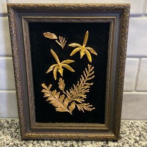Saburo Inc Handcrafted Real Hawaiian Flowers and Leaves Art